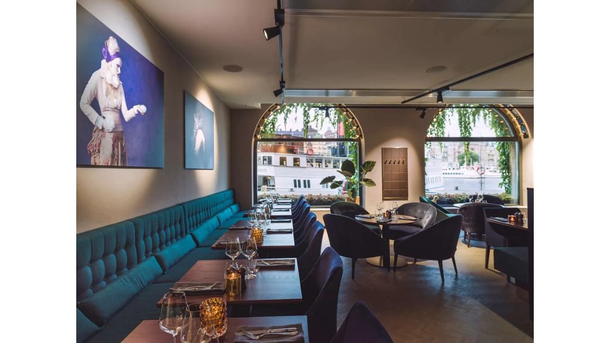 Restaurant space at Radisson Collection Strand Hotel