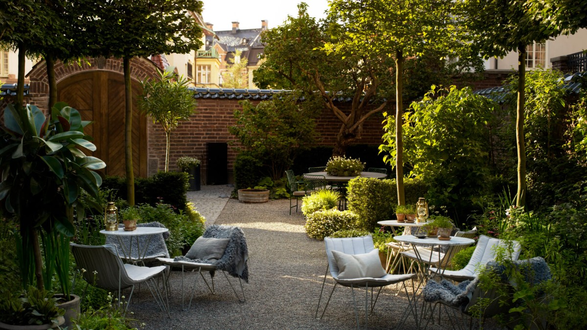Garden at Hotel Ett HEM