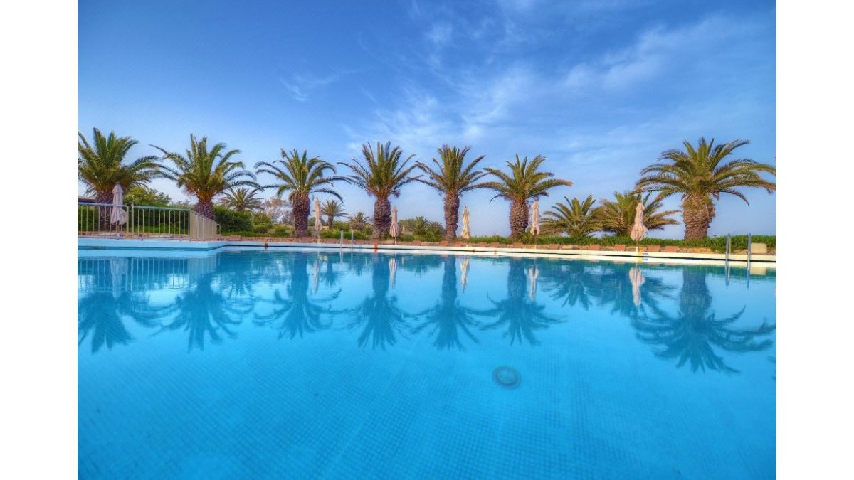 Pool at Hotel Ta' Cenc & Spa