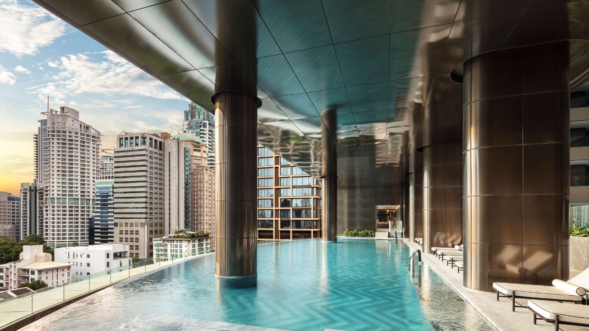 Pool at Sindhorn Kempinski Hotel Bangkok