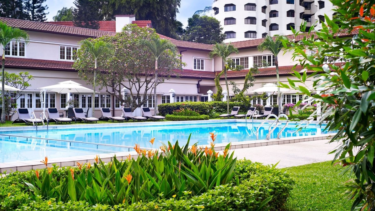 Outdoor swimming pool at Goodwood Park Hotel