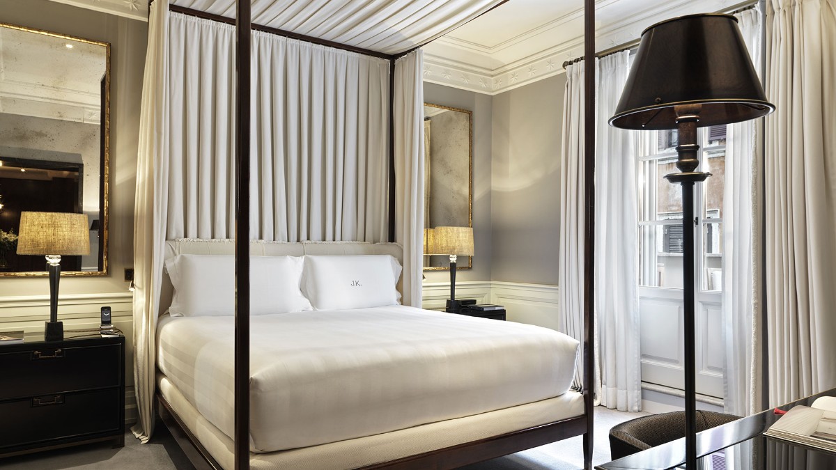 Bedroom at Hotel J.K. Place Roma