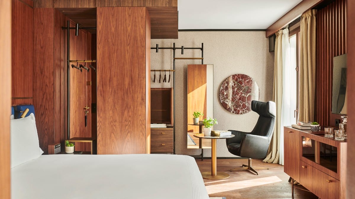 Schlafzimmer im Thompson Madrid, Part of Hyatt