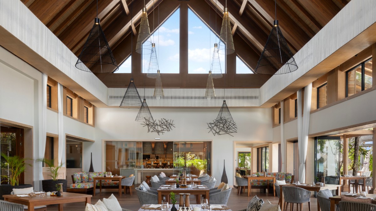 Restaurant at Waldorf Astoria Maldives Ithaafushi