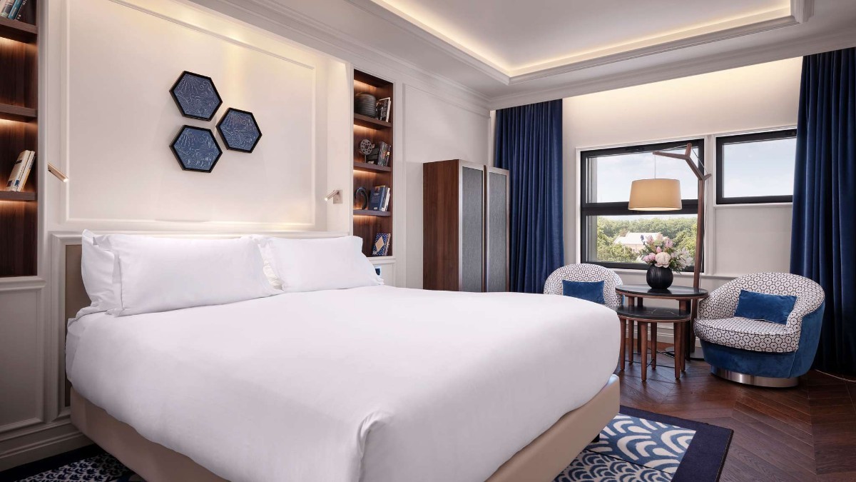 Bedroom at Sofitel Barcelona Skipper