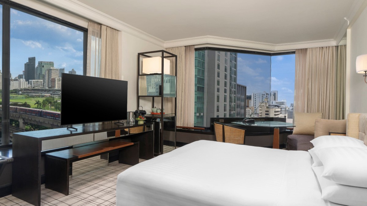 Bedroom at Grand Hyatt Erawan Bangkok