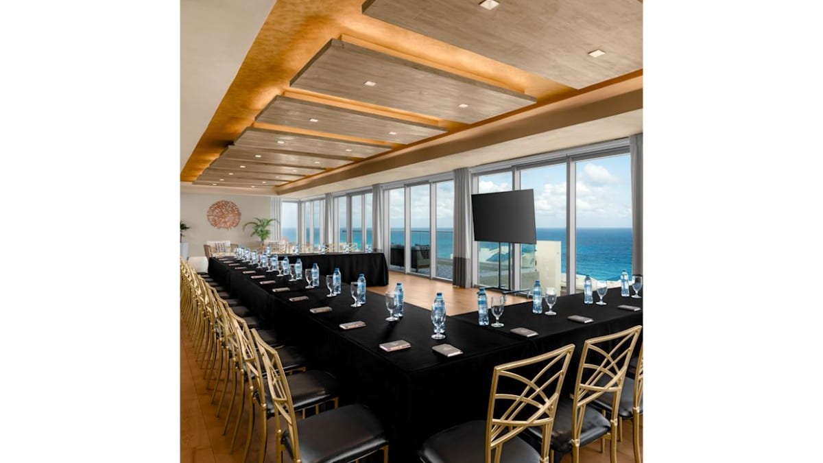 Konferenzraum im Hilton Cancun Mar Caribe All-Inclusive Resort