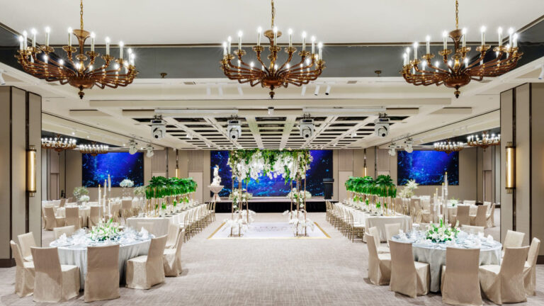 Conrad Singapore Orchard