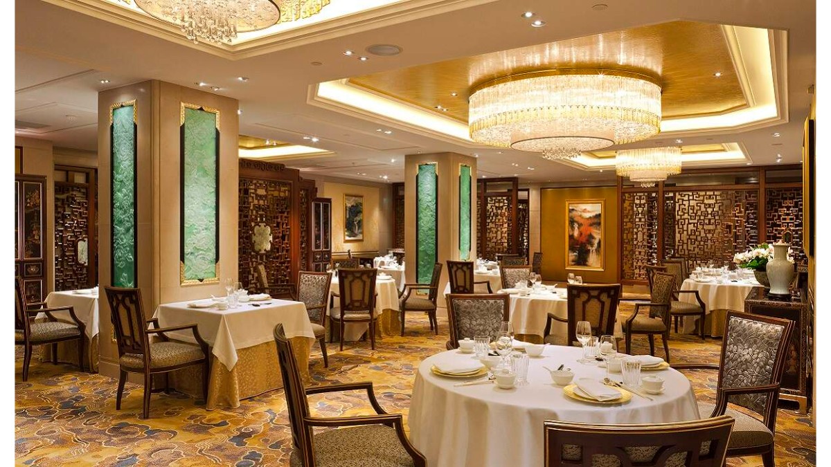 Restaurant at Shangri-La Paris