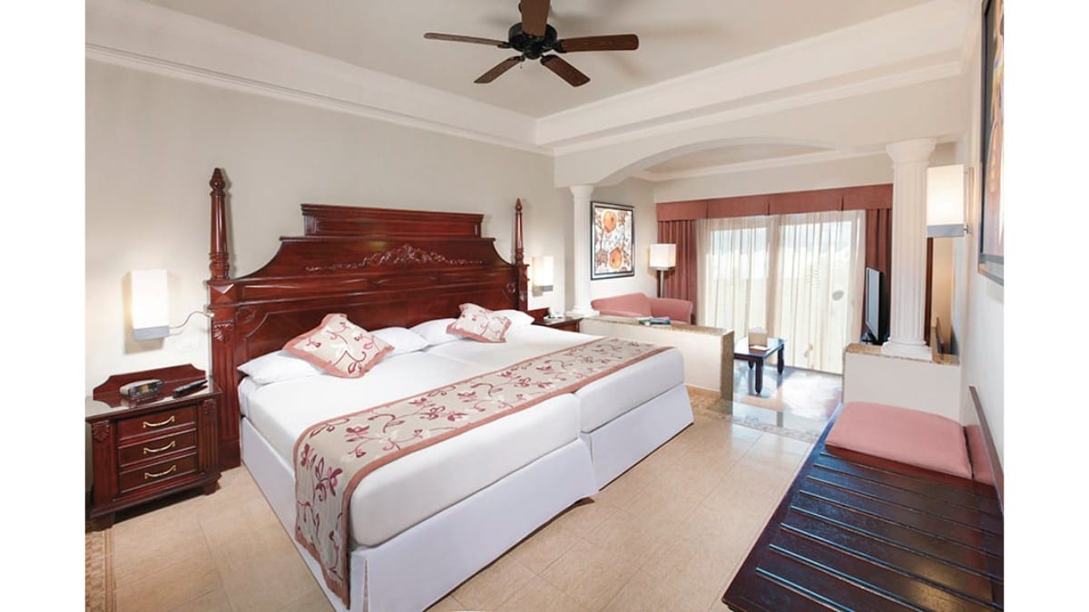 Schlafzimmer im Riu Palace Las Americas - All Inclusive - Adults Only