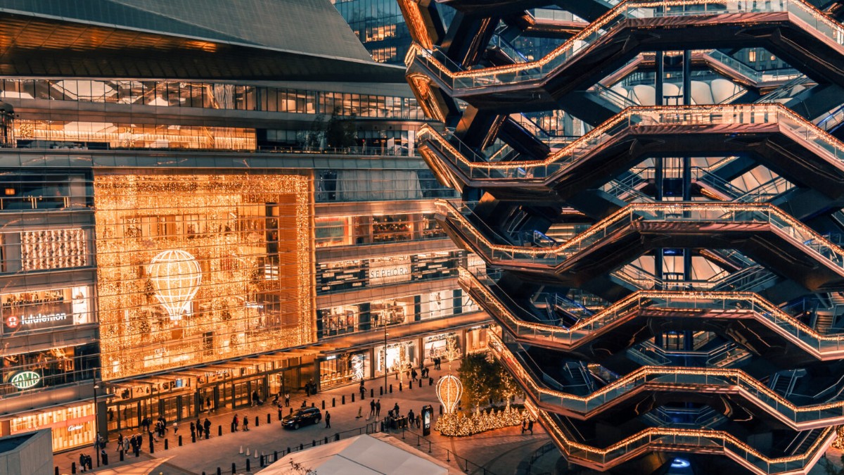 View areas at Equinox Hotel New York