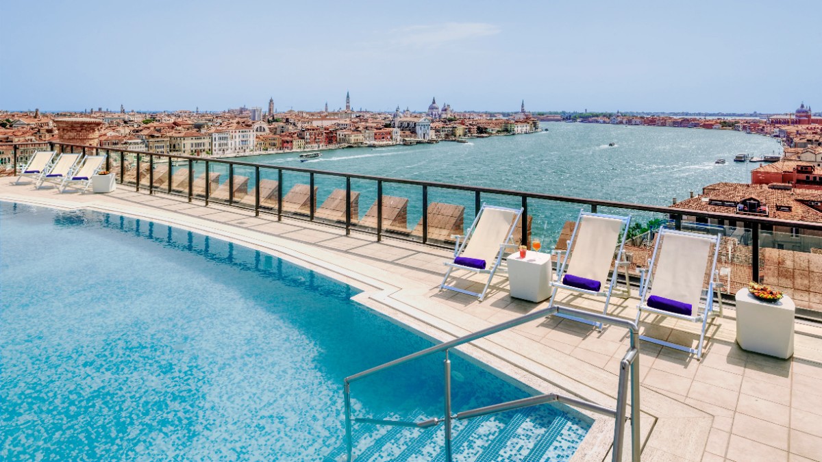 Outdoor swimming pool at Hilton Molino Stucky Venice