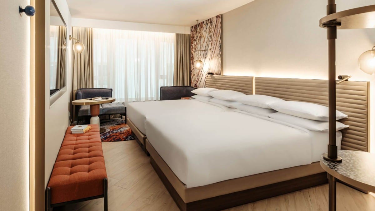 Schlafzimmer im Hyatt Centric Malta