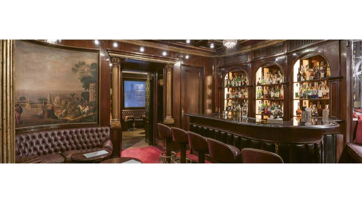 Bar im Hotel Hassler Roma