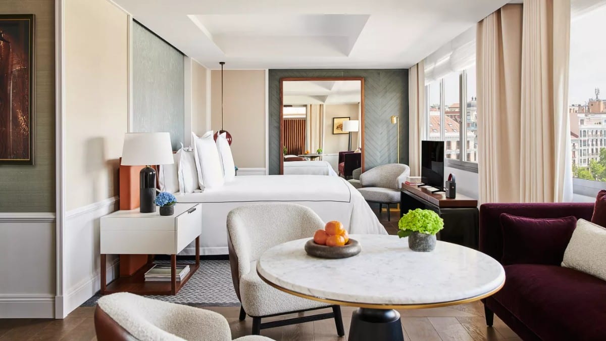 Schlafzimmer im Rosewood Villa Magna
