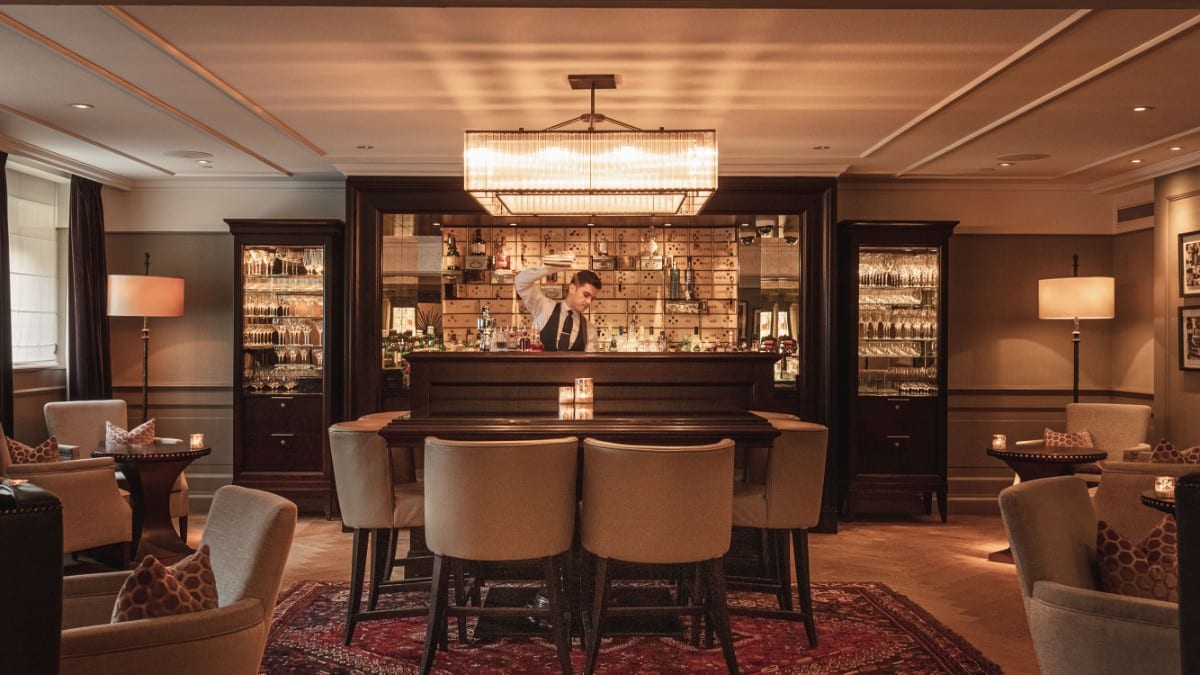 Bar im Hotel Waldorf Astoria Amsterdam