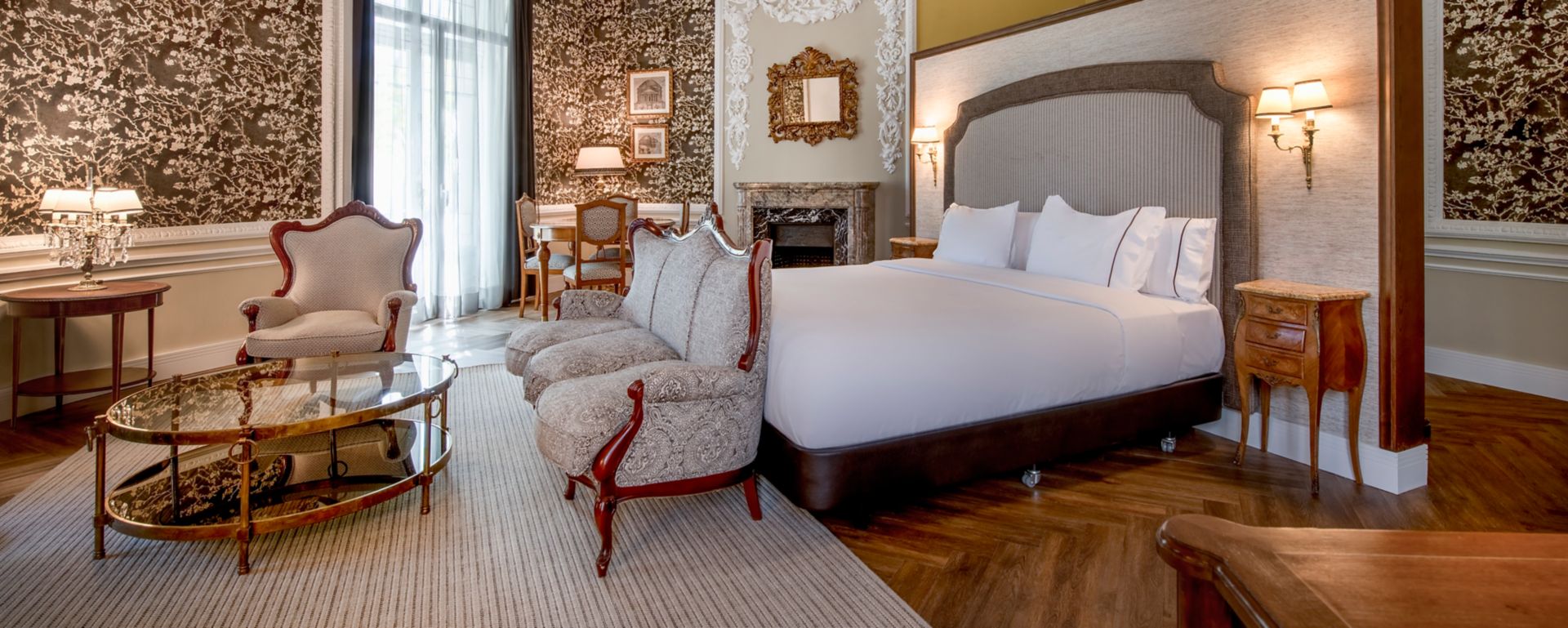 Bedroom at Hotel Palacio Del Retiro, Autograph Collection