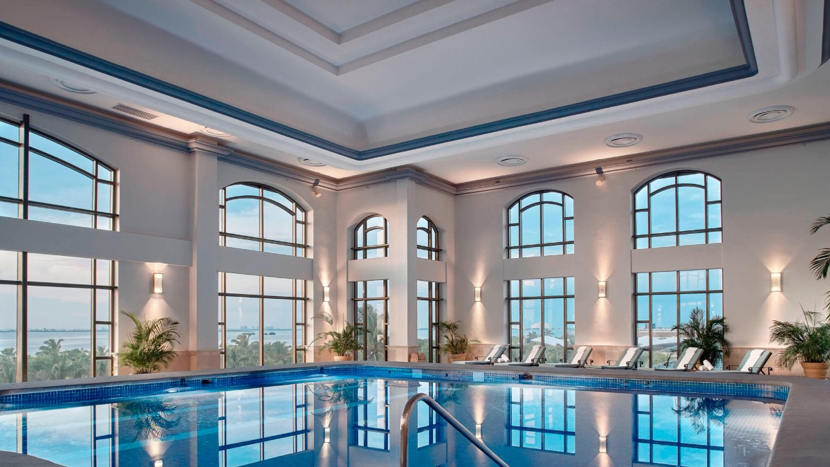 Pool at JW Marriott Cancun Resort & Spa