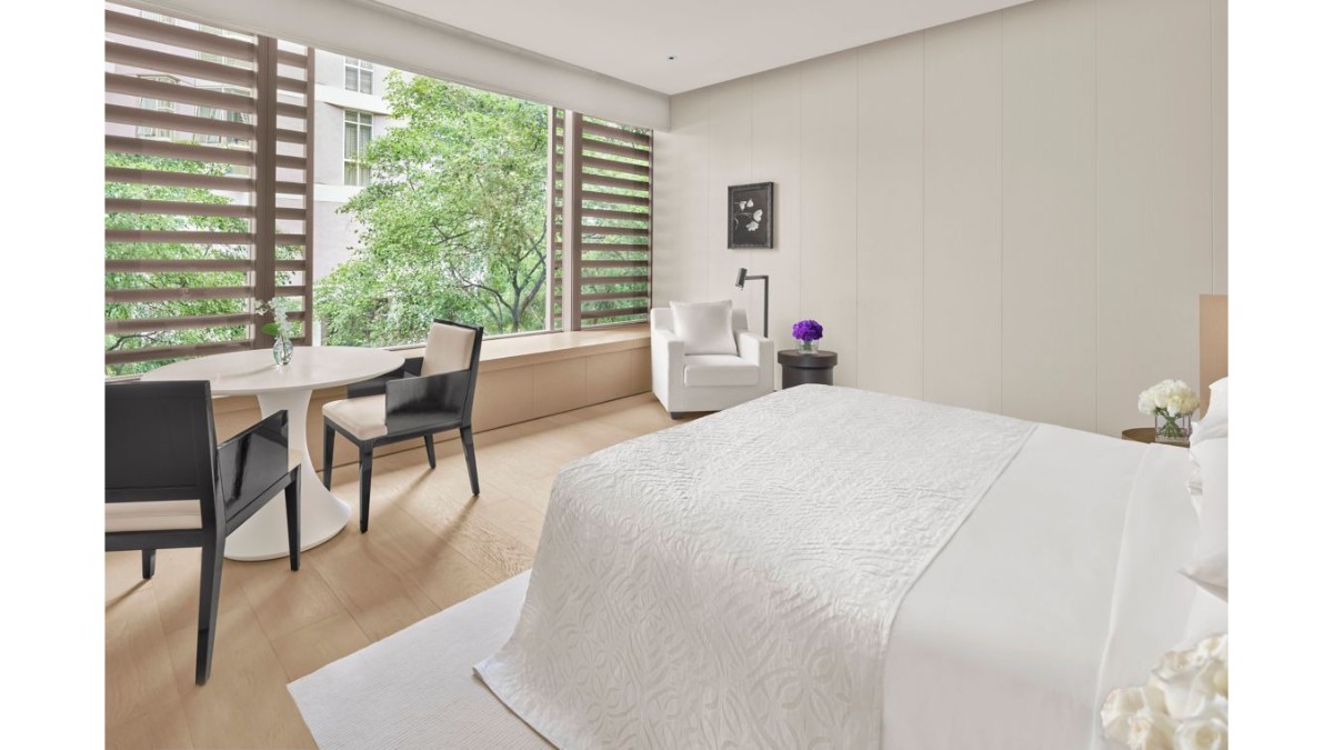 Bedroom at Hotel The Singapore EDITION