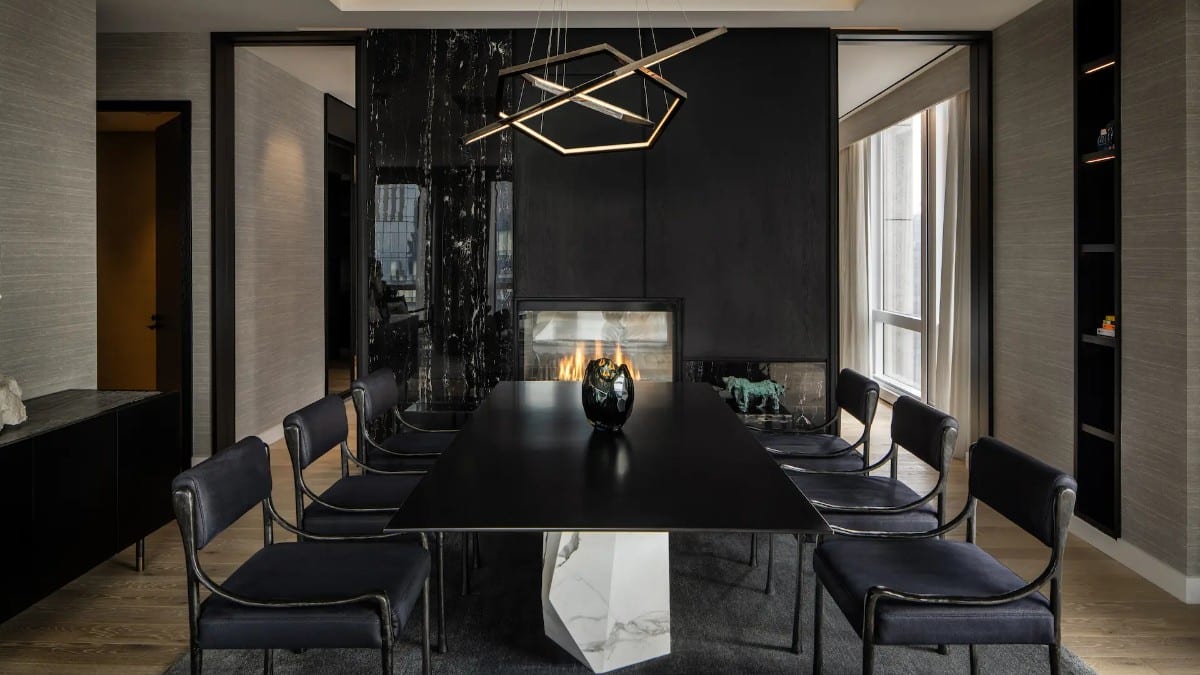 Konferenzraum im Equinox Hotel New York