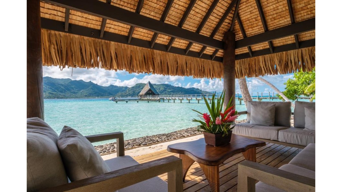 Room at Le Taha'a by Pearl Resorts