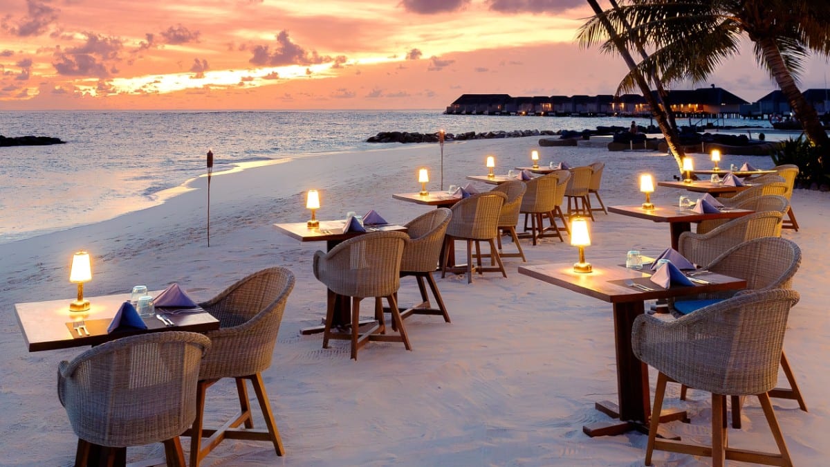 Restaurant im Baglioni Resort Maldives - Luxury All Inclusive