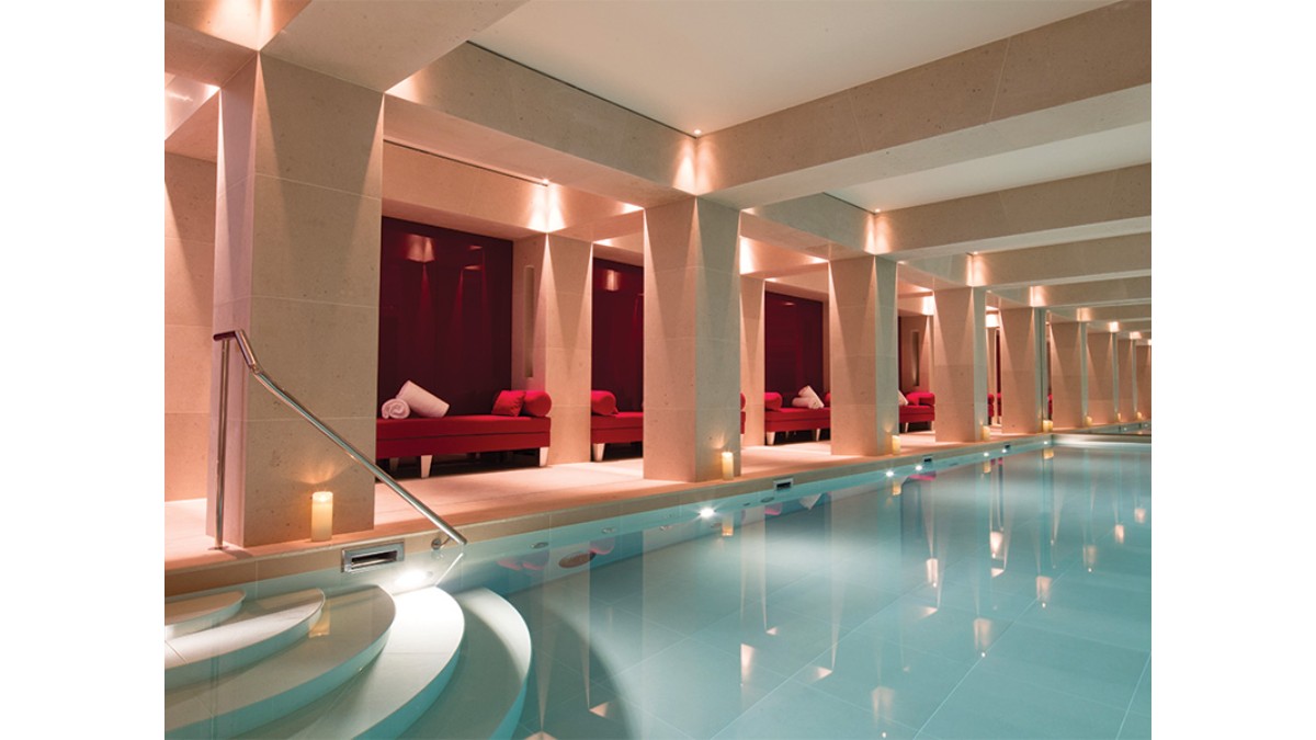 Pool at La Reserve Paris Hotel and Spa
