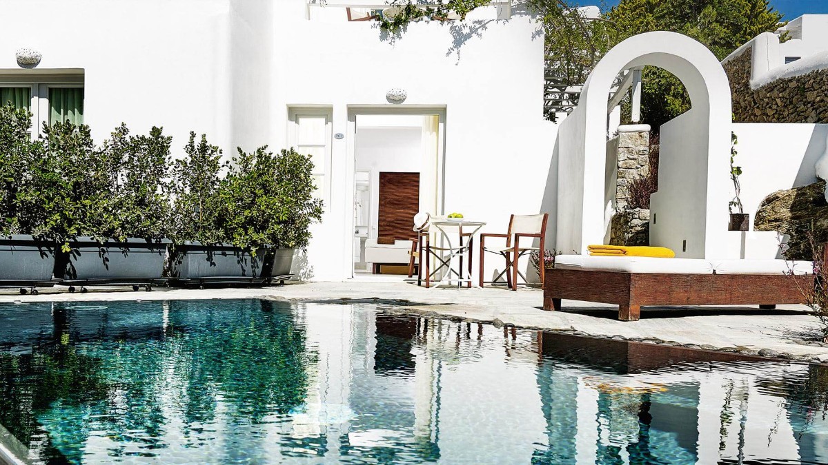 Pool at Belvedere Mykonos - Main Hotel - the Leading Hotels of the World