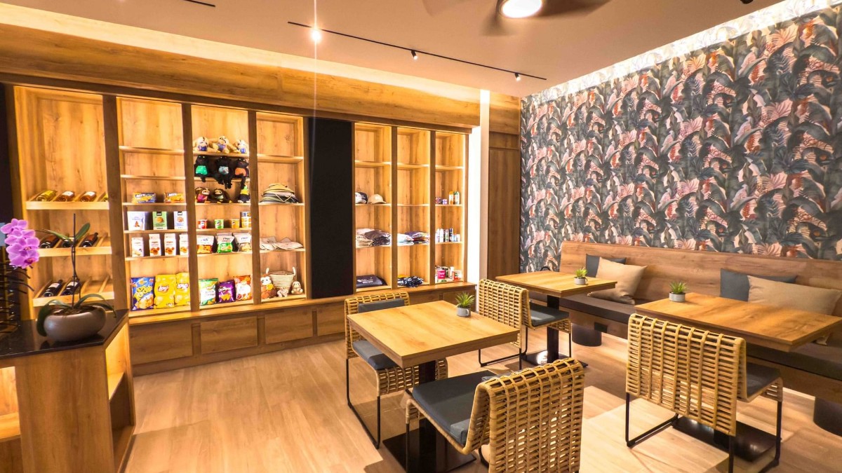 Restaurant at Los Altos Resort