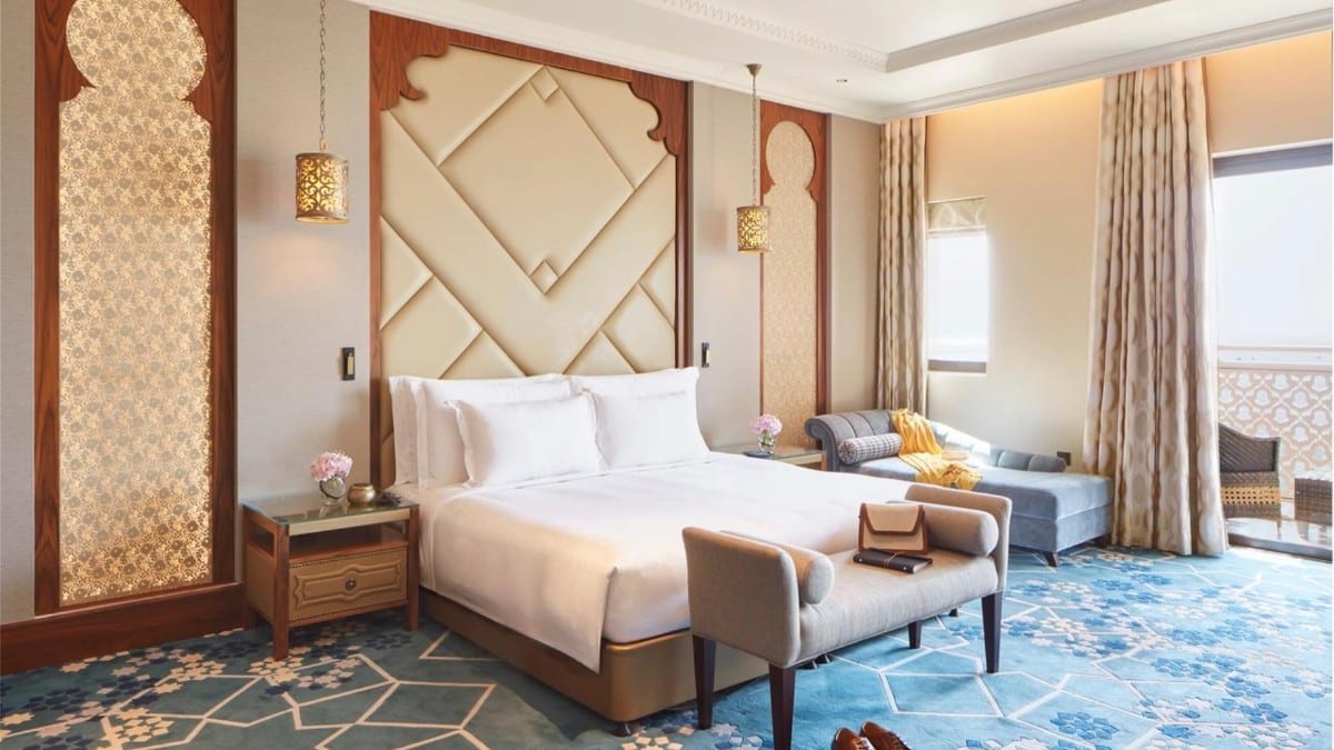 Schlafzimmer im Jumeirah Al Qasr Dubai