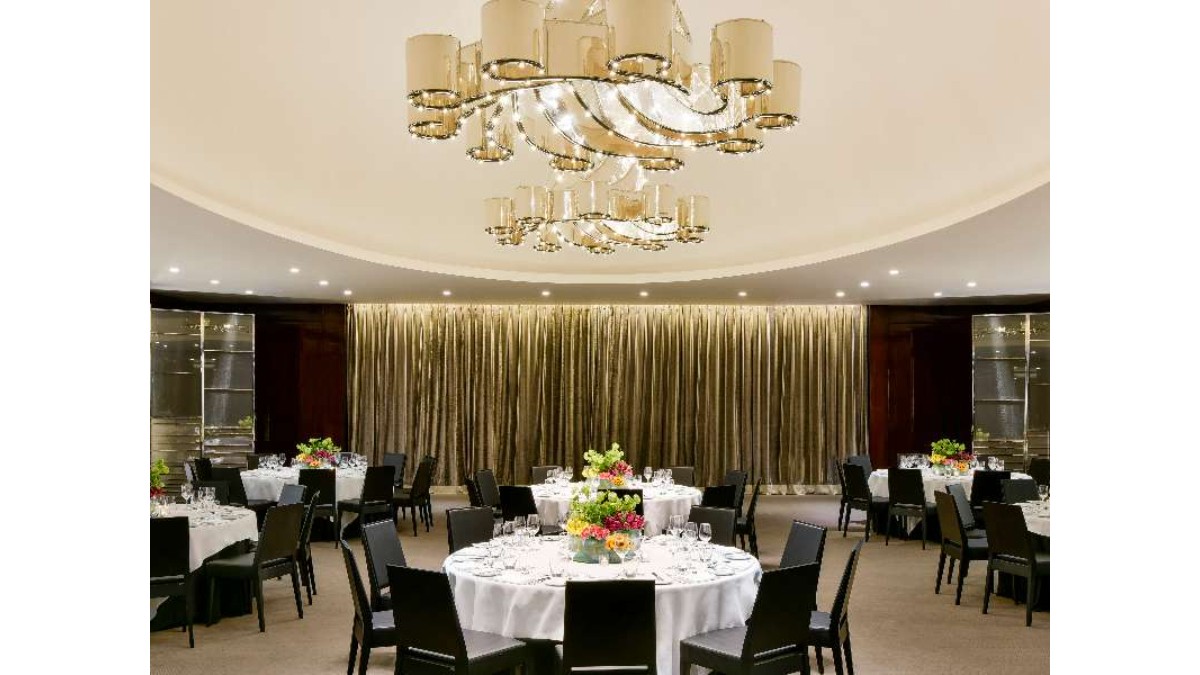 Restaurant at Bvlgari Hotel London