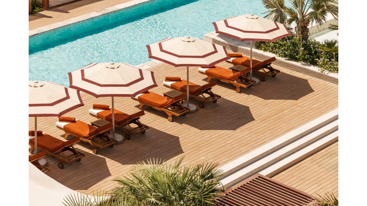 Sunbathing area at Jumeirah Marsa Al Arab Dubai