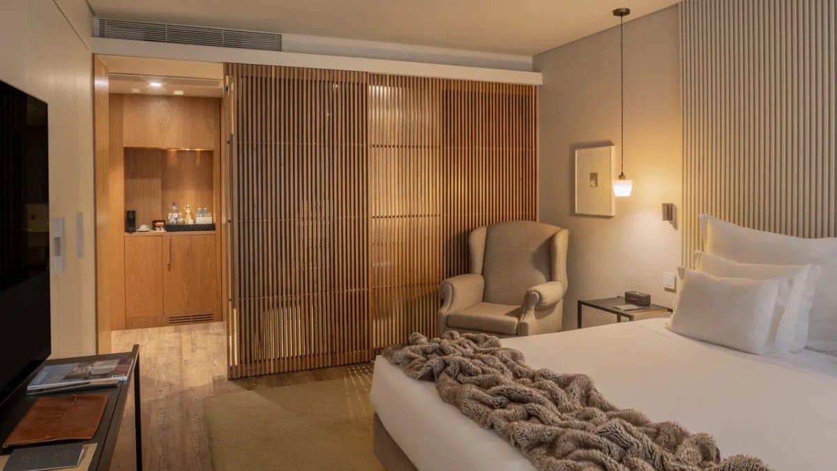 Schlafzimmer im Memmo Príncipe Real - Design Hotels