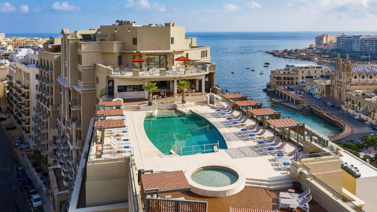 Pool im Malta Marriott Resort & Spa