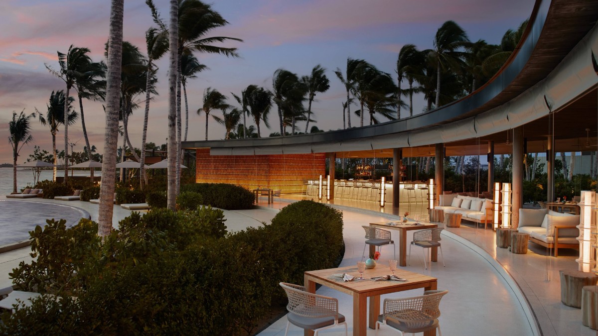 Restaurant at The Ritz-Carlton Maldives, Fari Islands