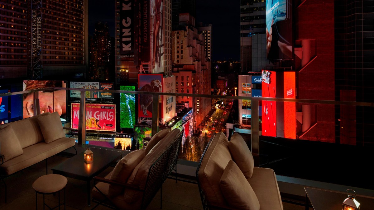 Rooftop bar at Times Square Edition New York