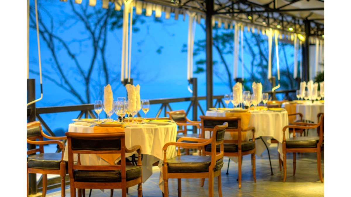 Restaurant at Hotel Villa Caletas