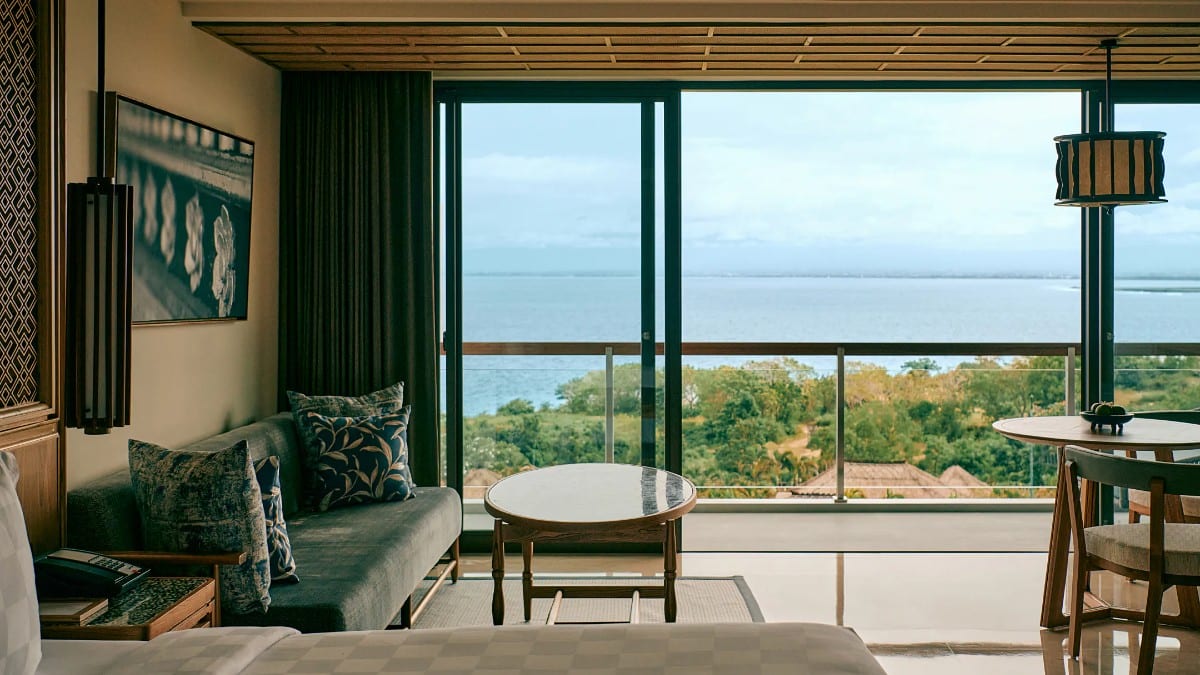 Schlafzimmer im AYANA Segara Bali