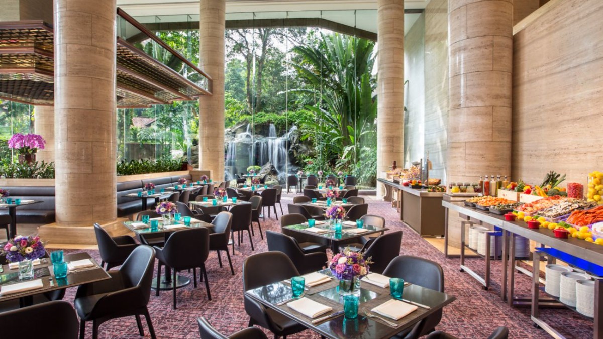 Restaurant at Hotel Sheraton Towers Singapore