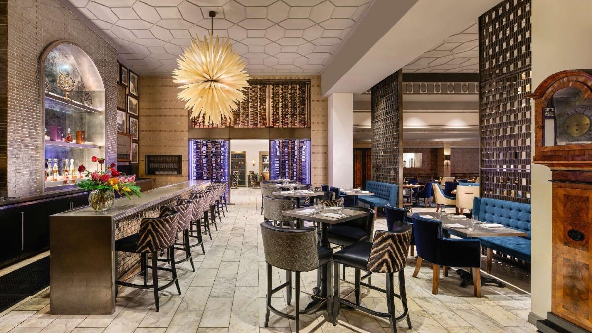 Restaurant at Fairmont Hotel Vancouver