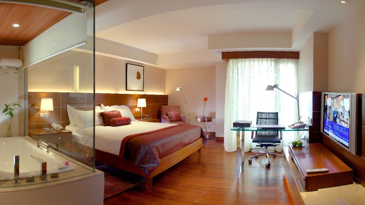 Schlafzimmer im The Lalit New Delhi