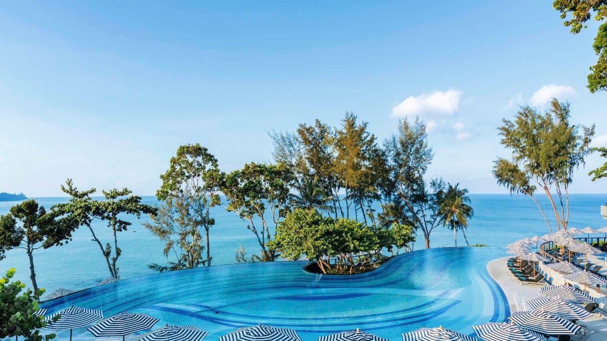 Pool im Pullman Phuket Arcadia Naithon Beach