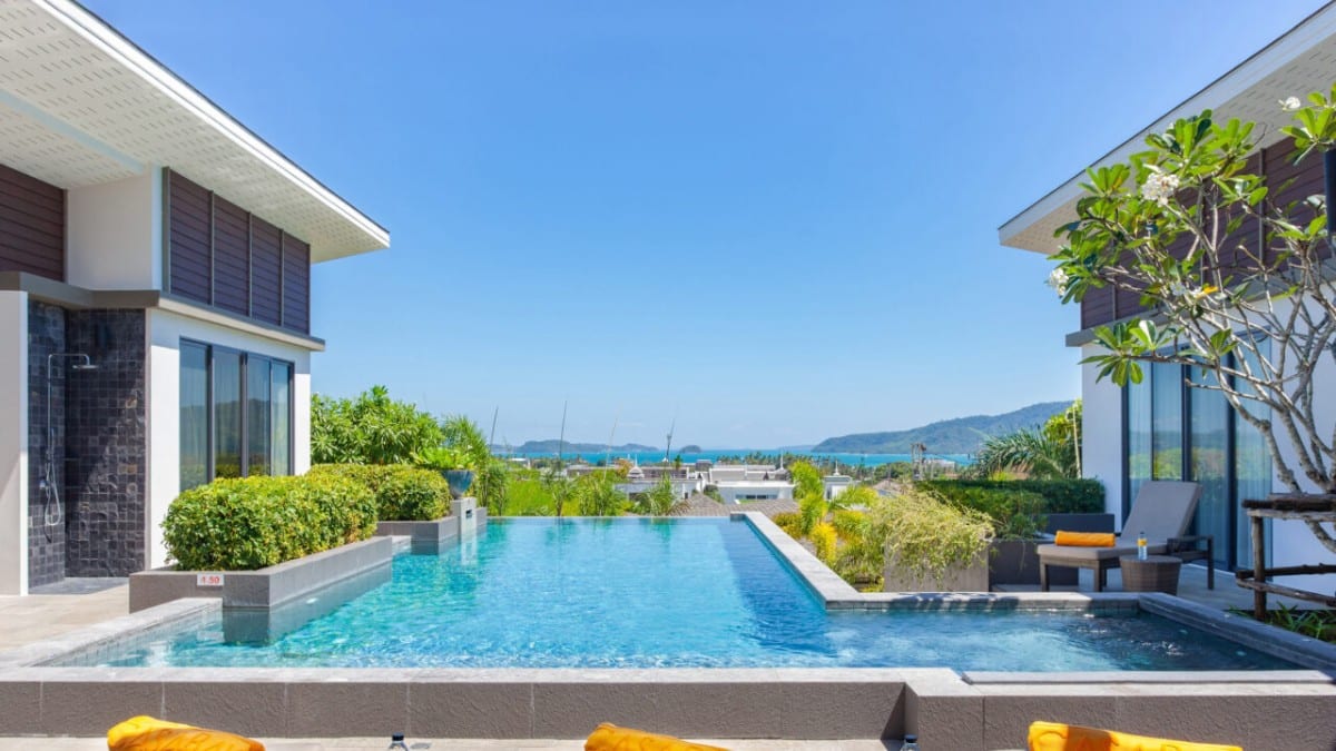 Pool bei Casabay Luxury Pool Villas by Stay