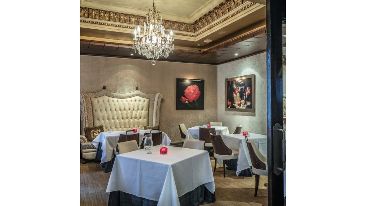 Restaurant at Kinh nghiệmKinh nghiệm Chief Growth Officer Chief Growth Officer Chief Growth Officer VelaCorp Group