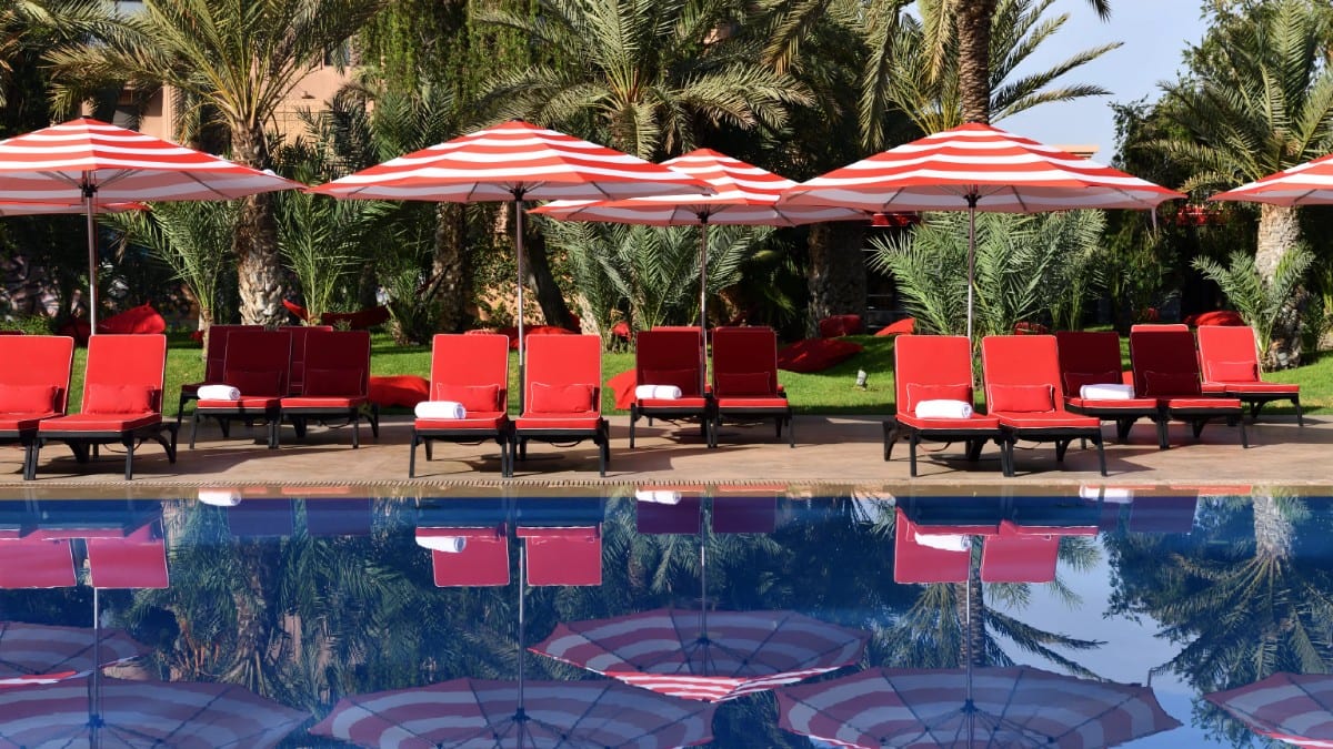 Pool im Mövenpick Hotel Mansour Eddahbi Marrakech