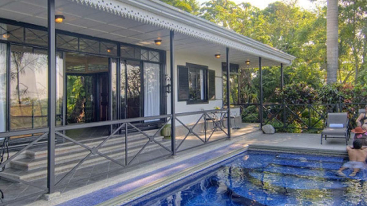 Hotel Villa Caletas