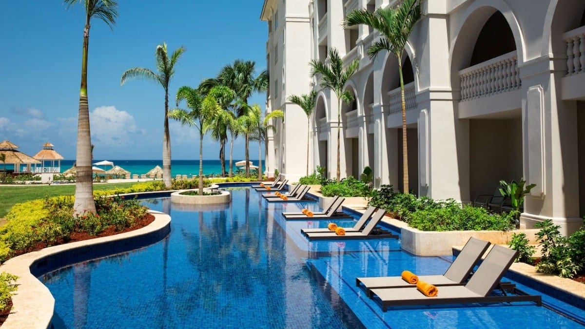Pool im Hyatt Ziva Rose Hall