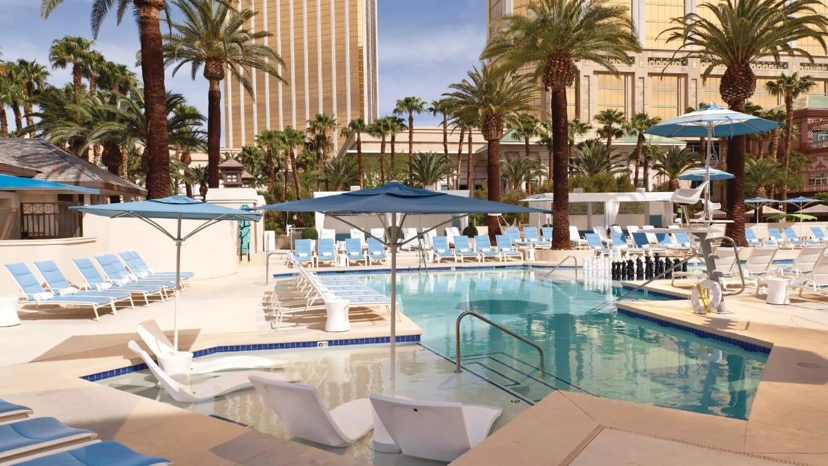 Pool im W Las Vegas