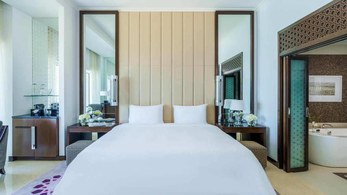Schlafzimmer im Rixos Marina Abu Dhabi