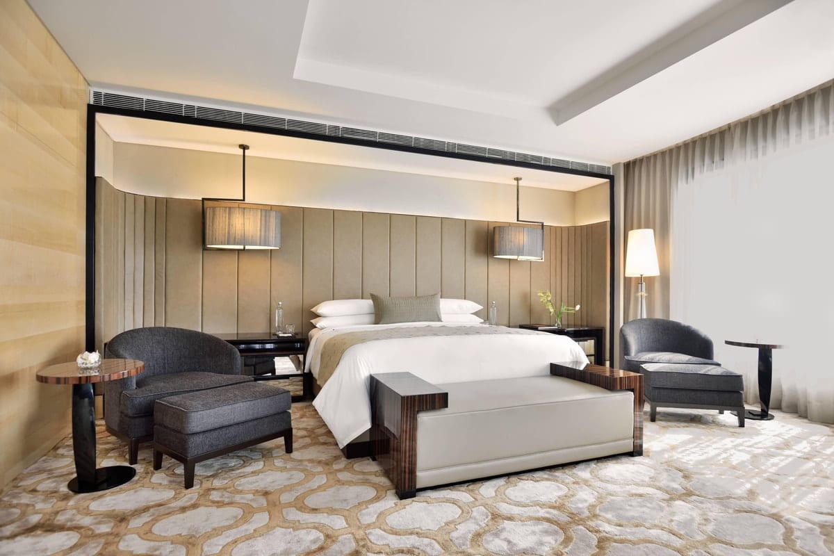 Schlafzimmer im JW Marriott Hotel New Delhi Aerocity